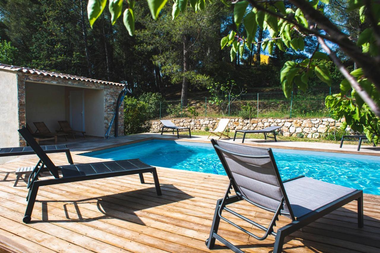 Les Manaux En Provence Bed & Breakfast Roquevaire Eksteriør bilde