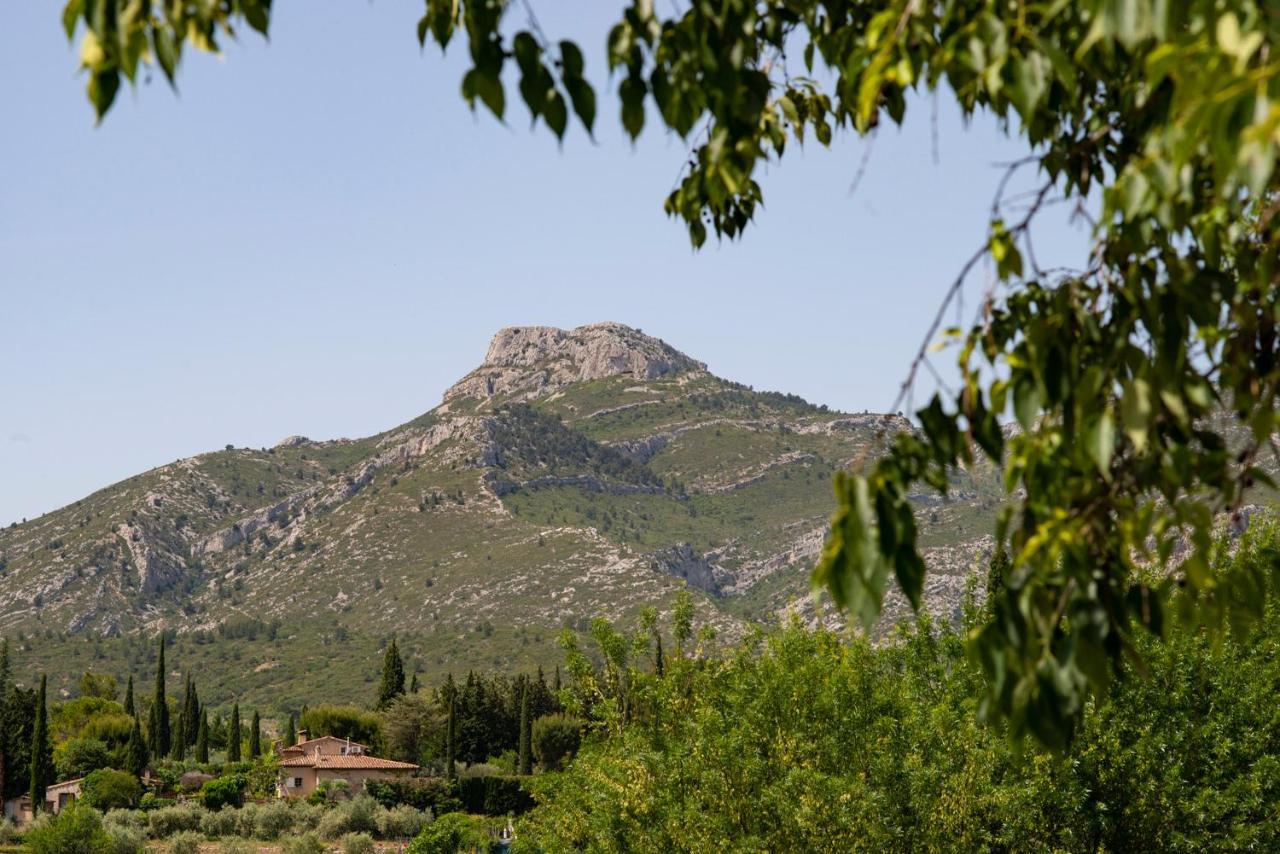 Les Manaux En Provence Bed & Breakfast Roquevaire Eksteriør bilde